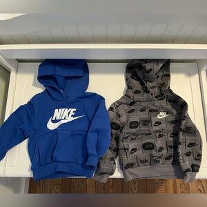 Nike Kids Blue and Black Patterned Hoodies